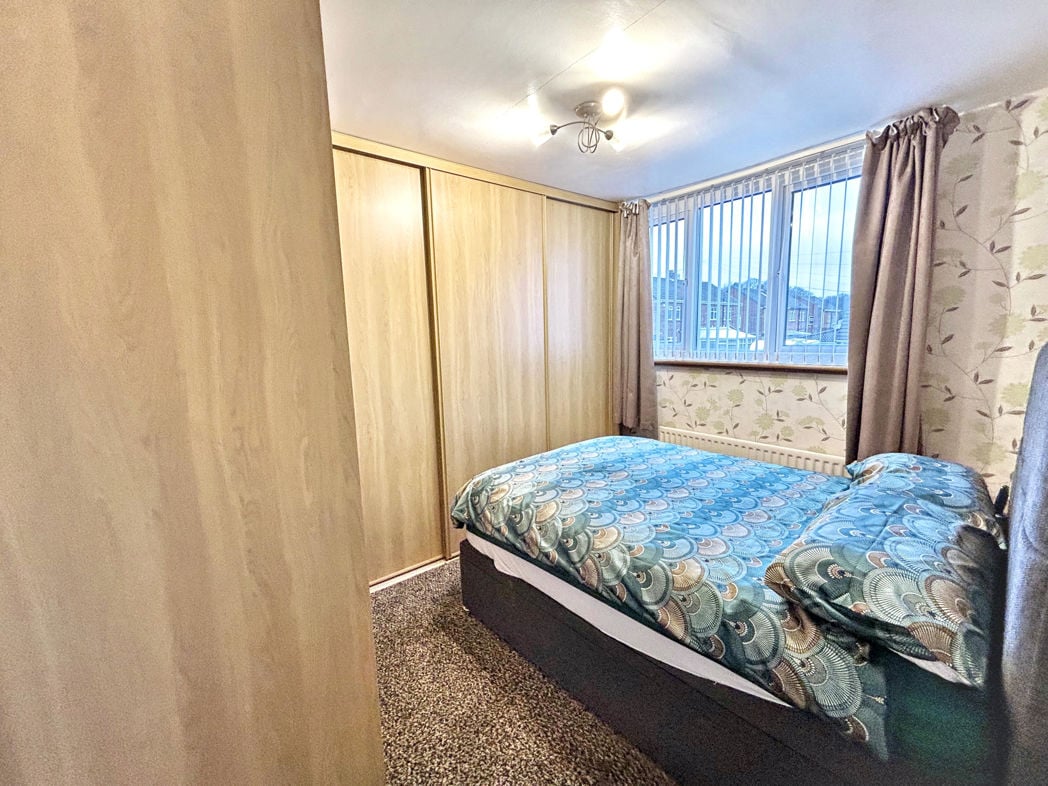 Property image 11 of 23