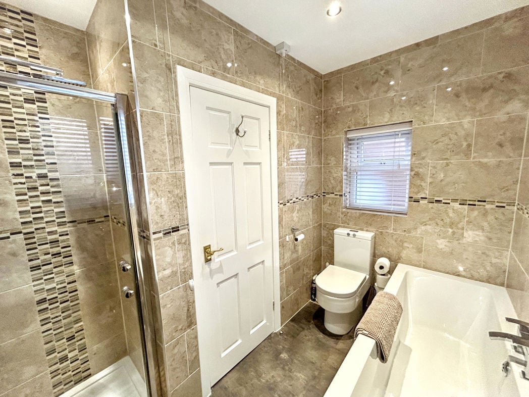 Property image 14 of 23