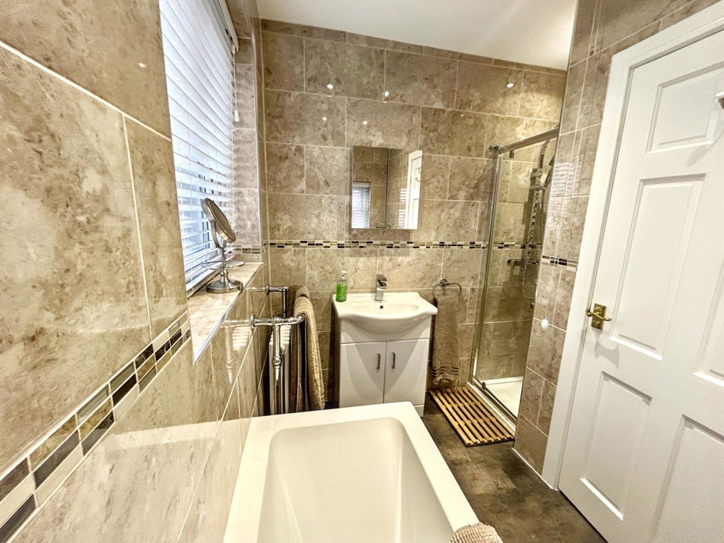 Property image 15 of 23