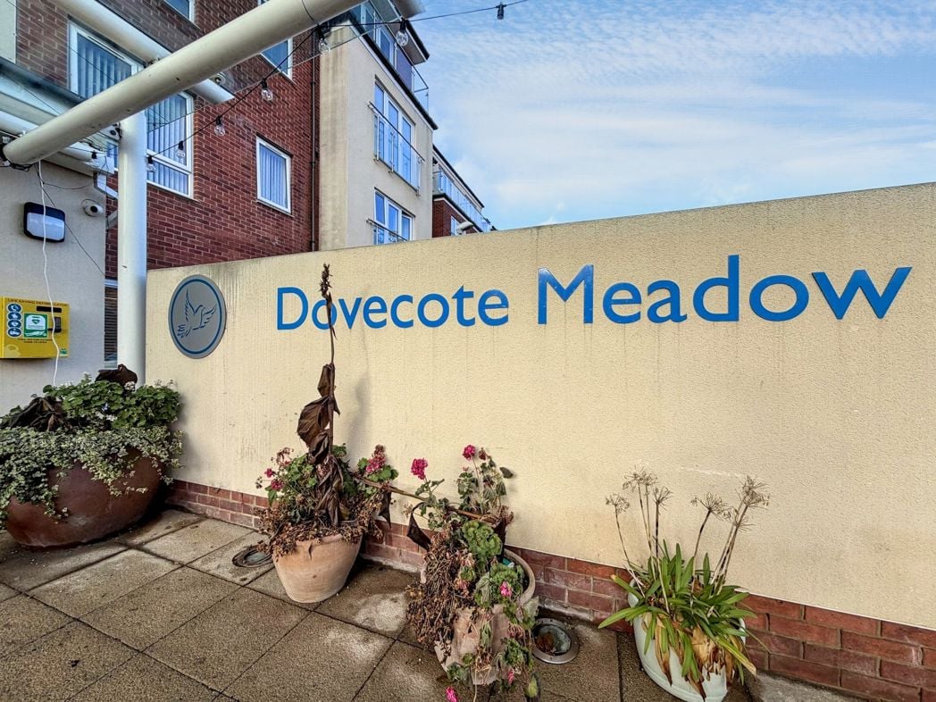 Property image 13 of 23