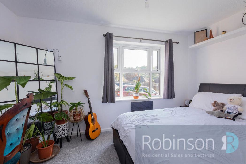 Property image 6 of 8