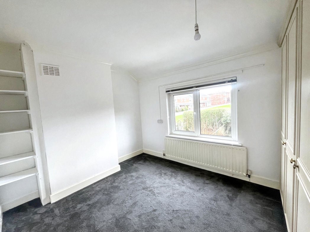 Property image 7 of 12