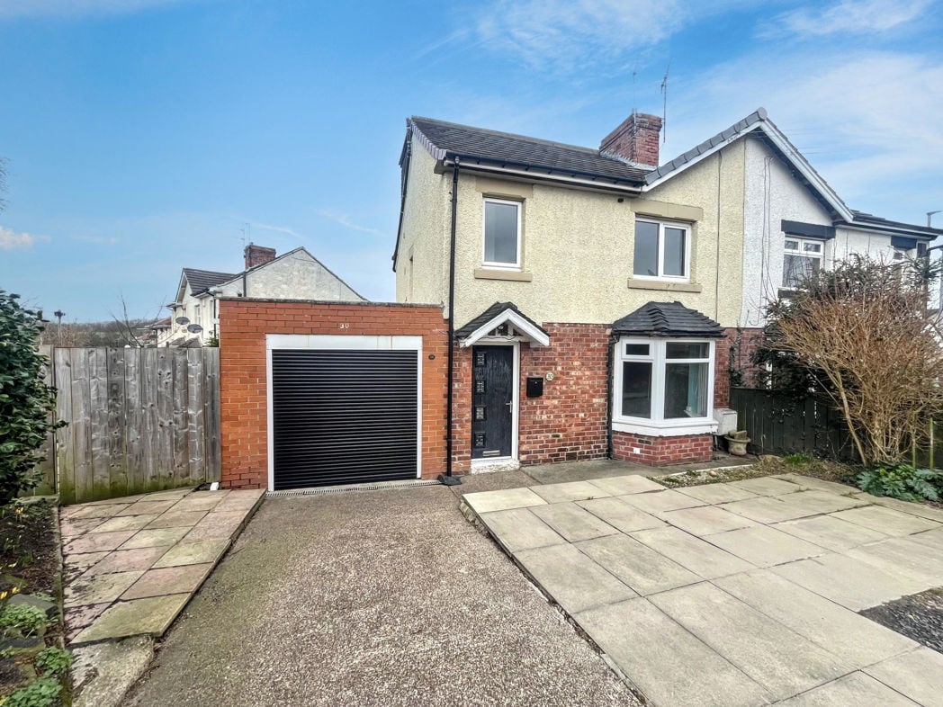 Property image 1 of 12