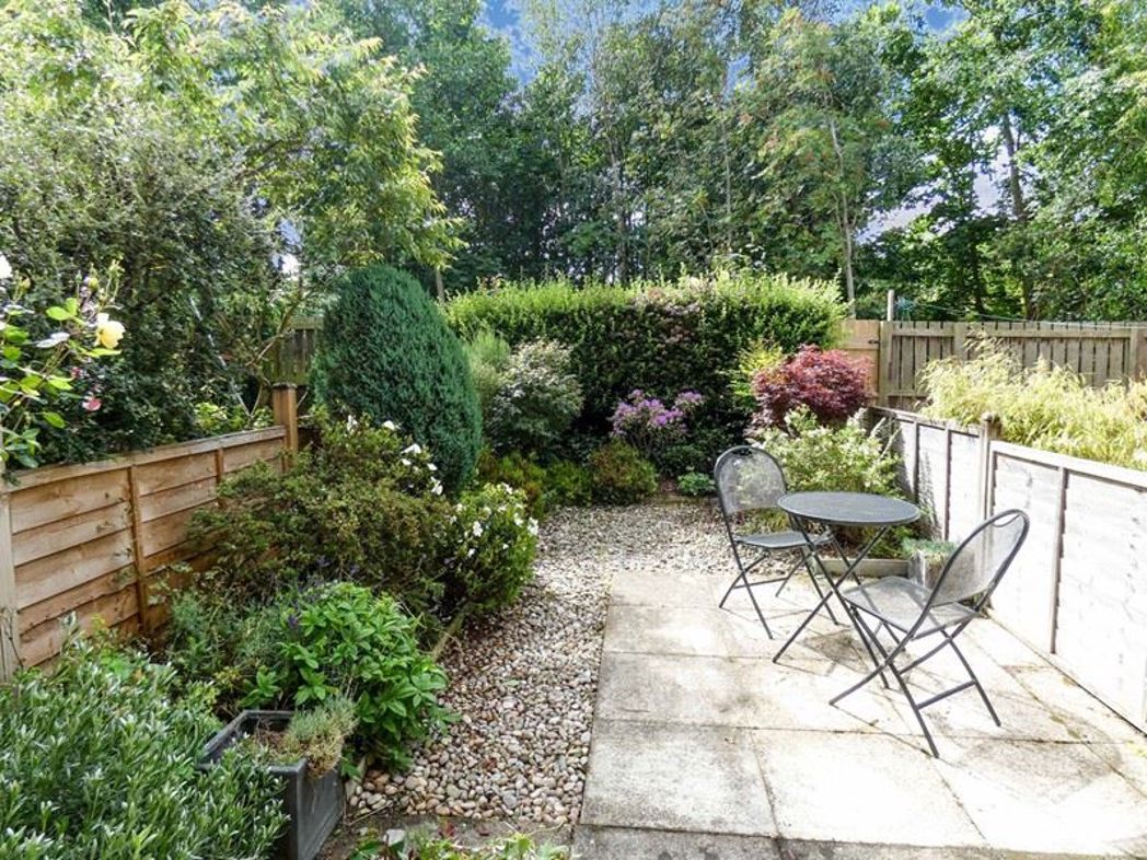 Property image 7 of 7