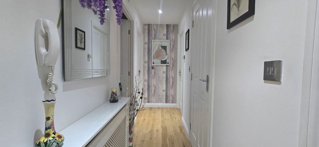 Property image 10 of 10