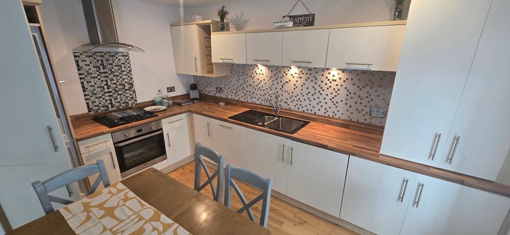 Property image 3 of 10