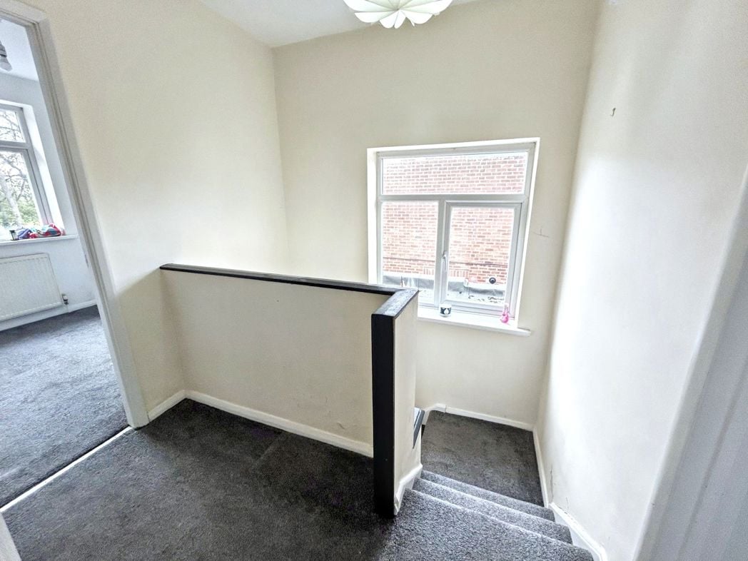 Property image 7 of 13