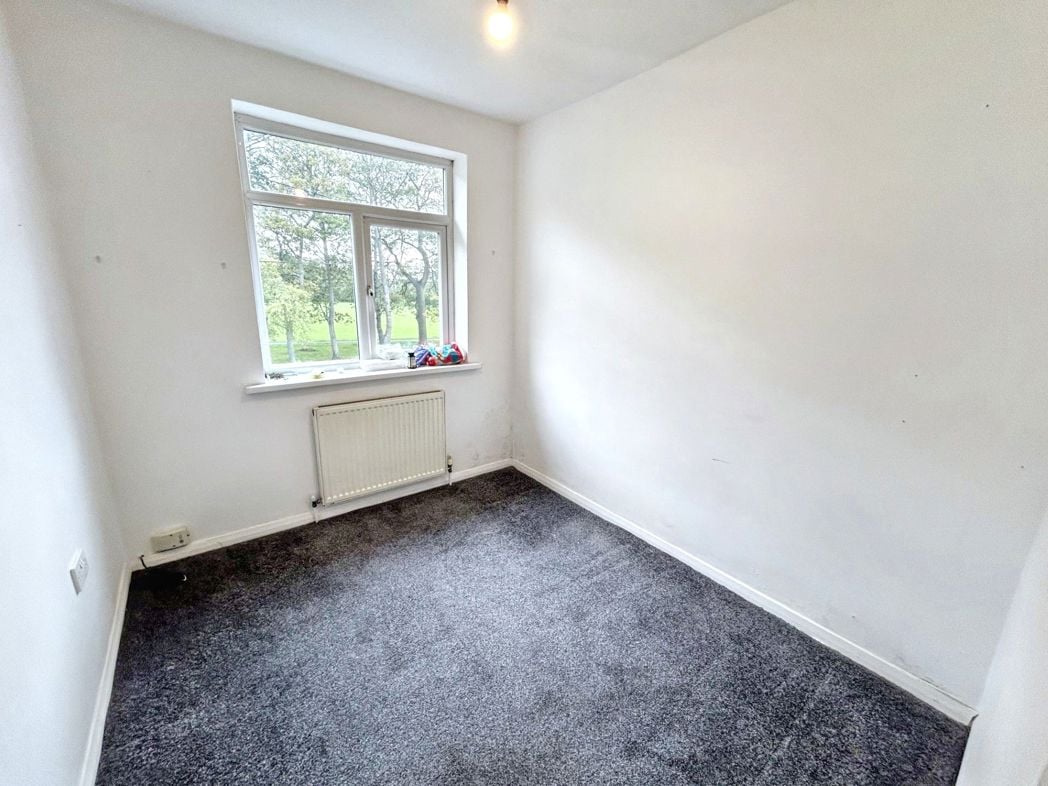 Property image 10 of 13