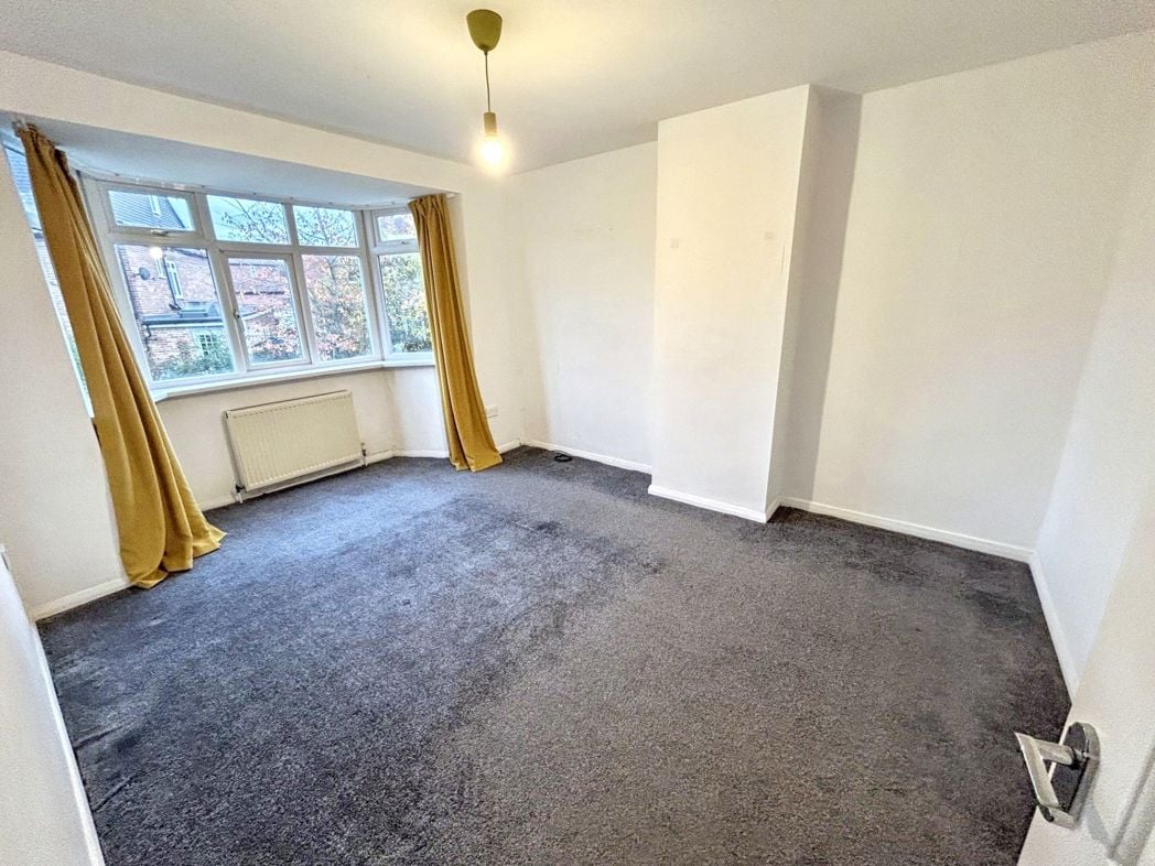 Property image 9 of 13