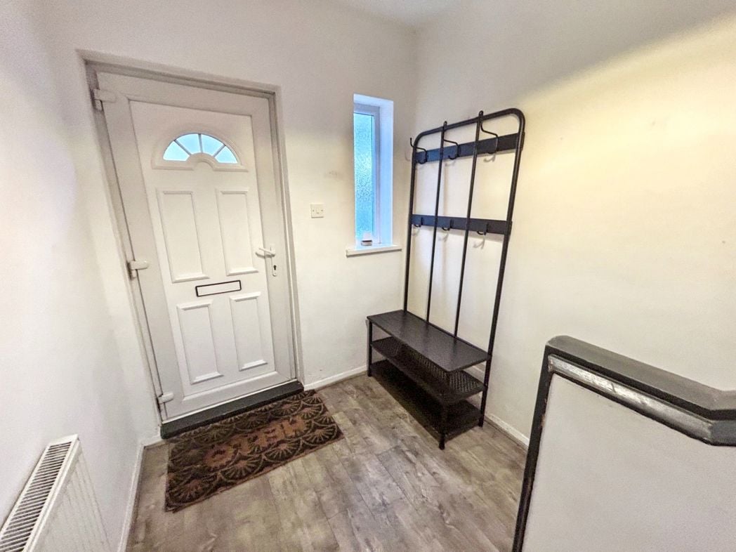 Property image 4 of 13