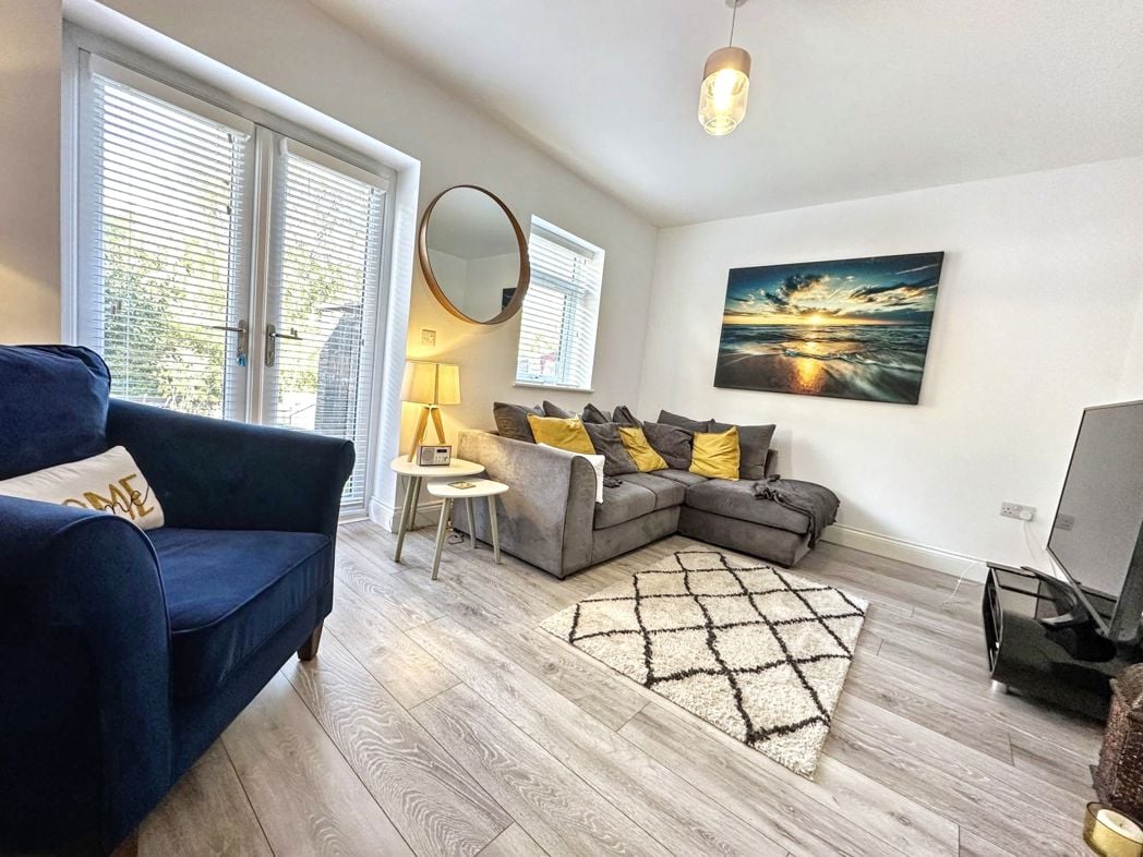 Property image 3 of 17