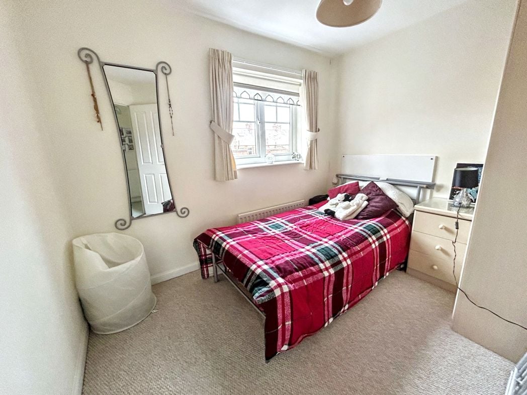 Property image 8 of 8