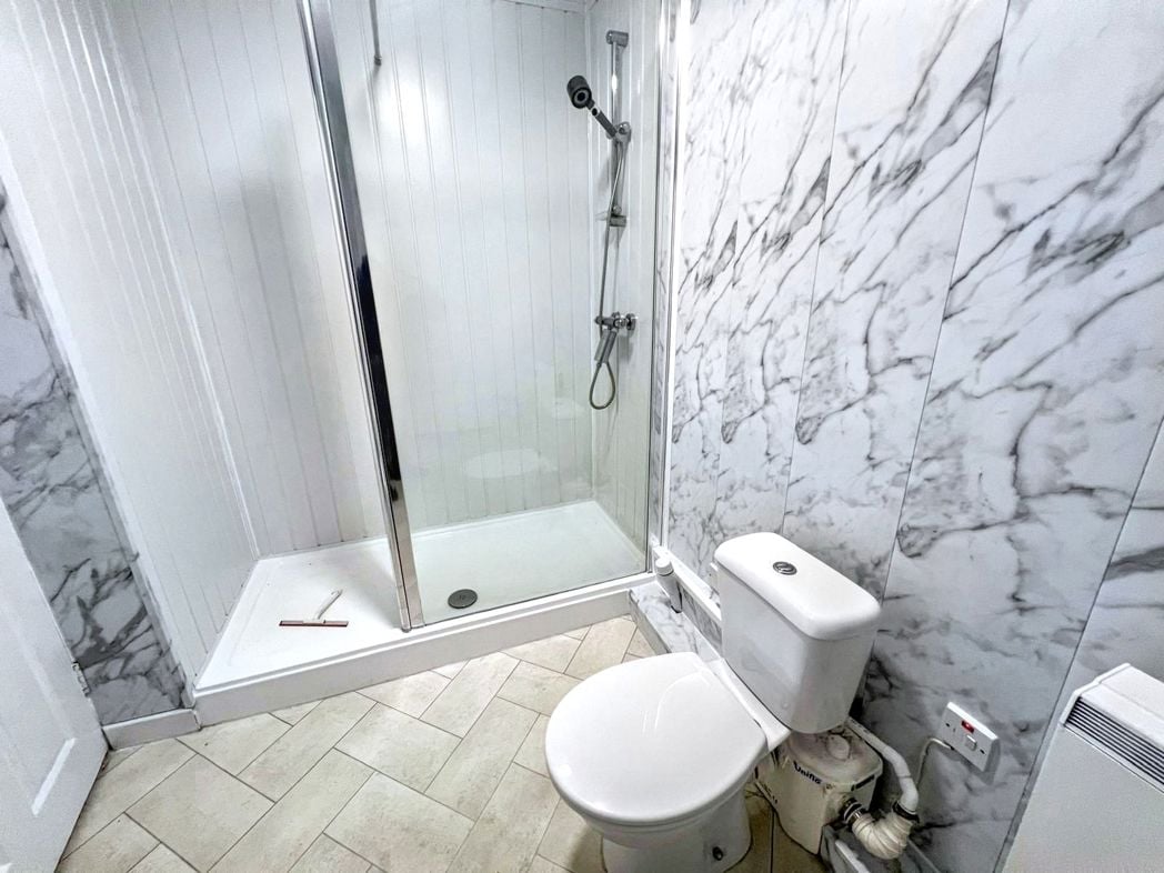 Property image 10 of 14