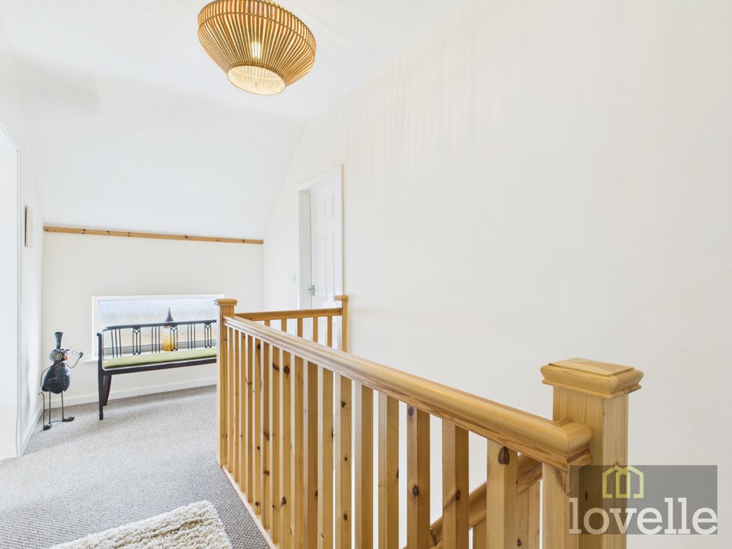Property image 5 of 13