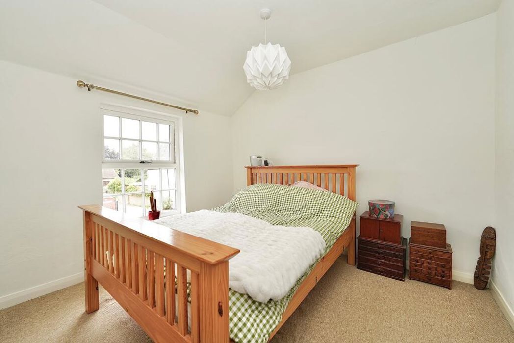 Property image 11 of 17