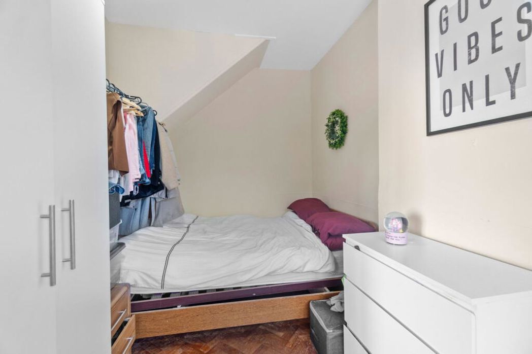 Property image 6 of 12