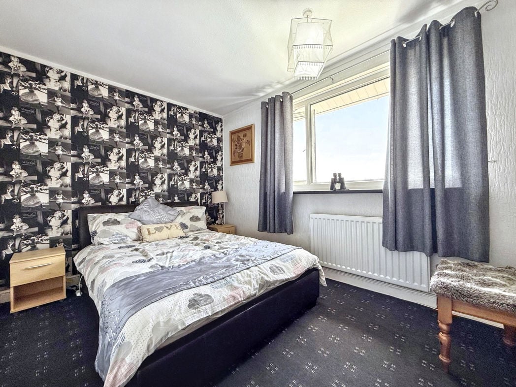Property image 13 of 18