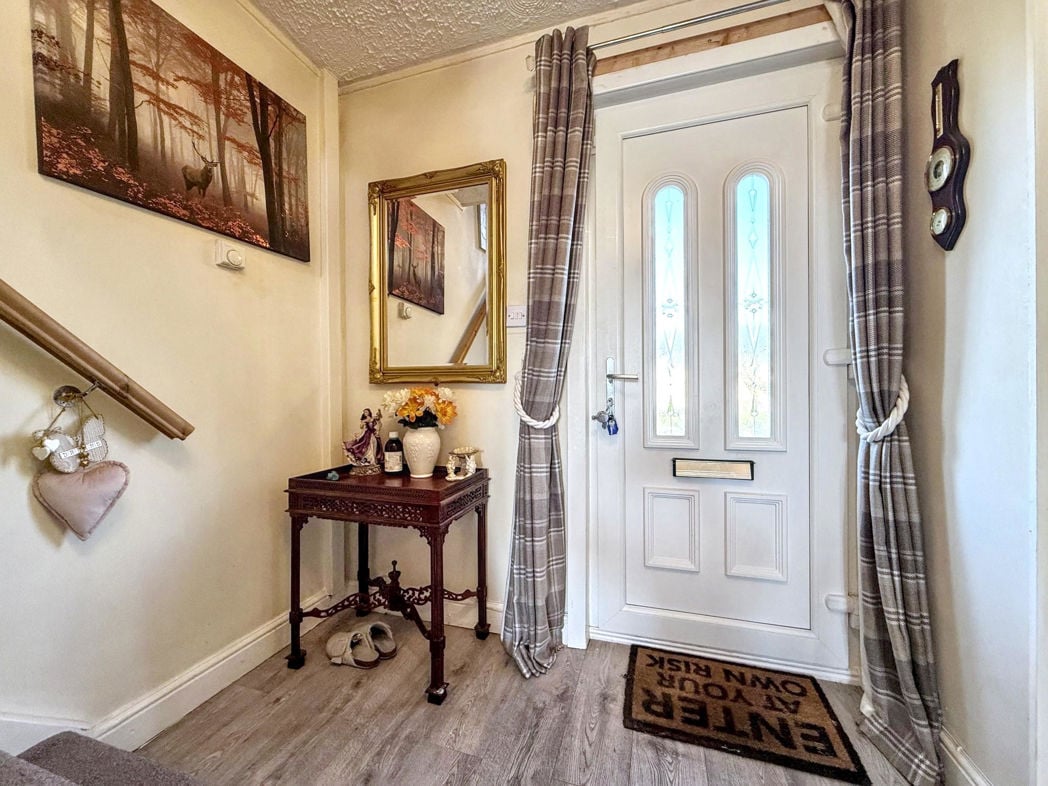 Property image 4 of 18
