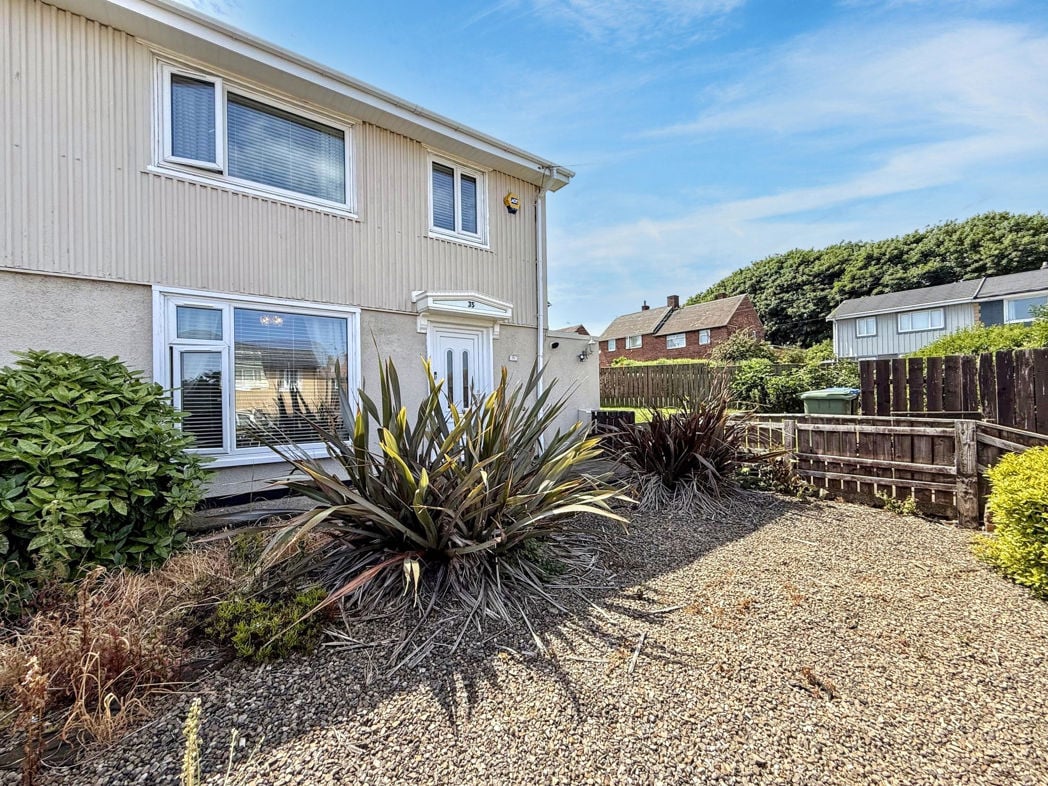 Property image 16 of 18