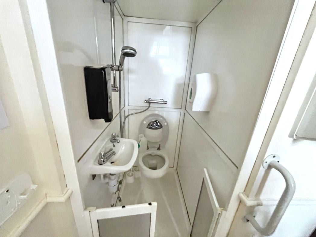 Property image 16 of 20