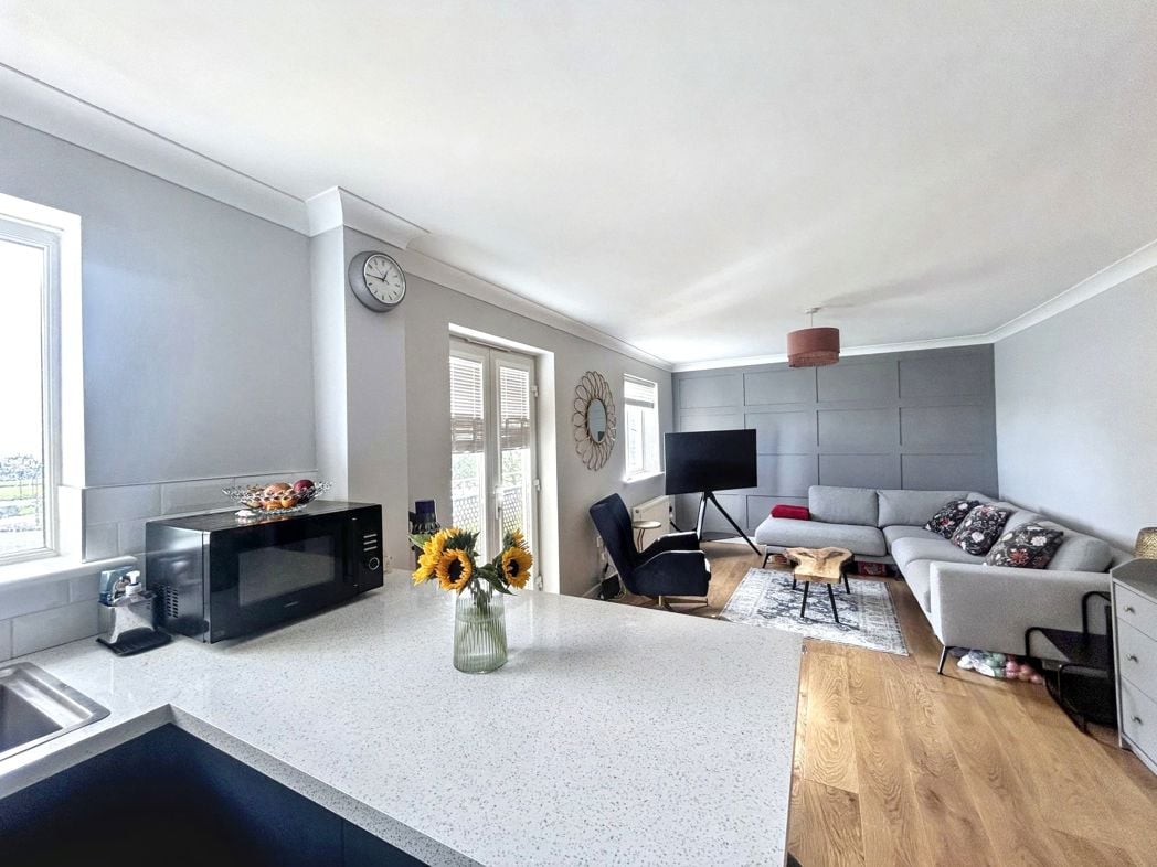 Property image 3 of 10