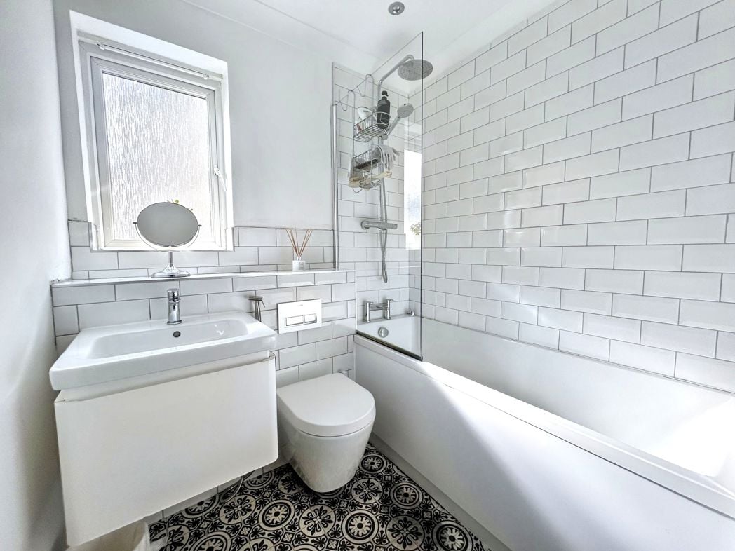 Property image 8 of 10