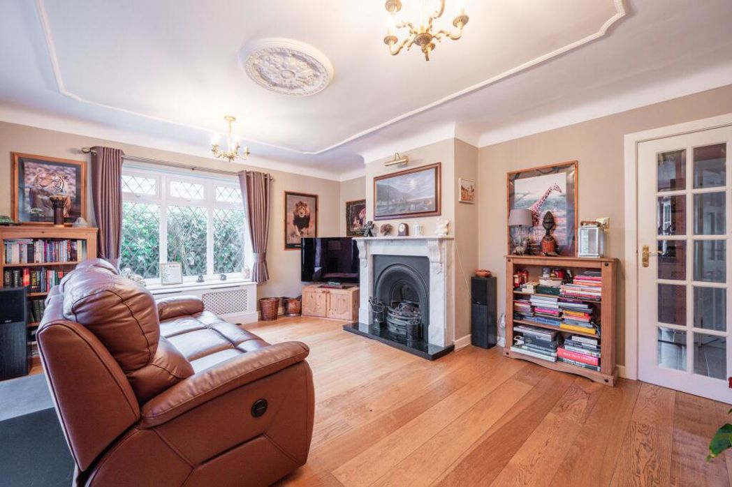 Property image 3 of 30