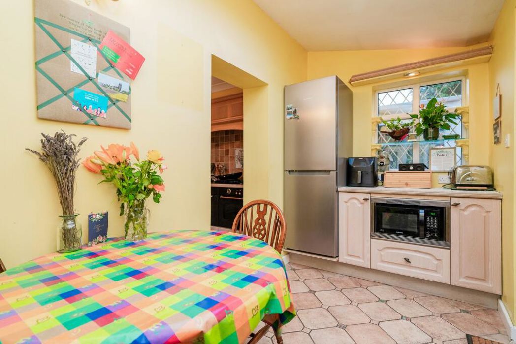 Property image 12 of 30