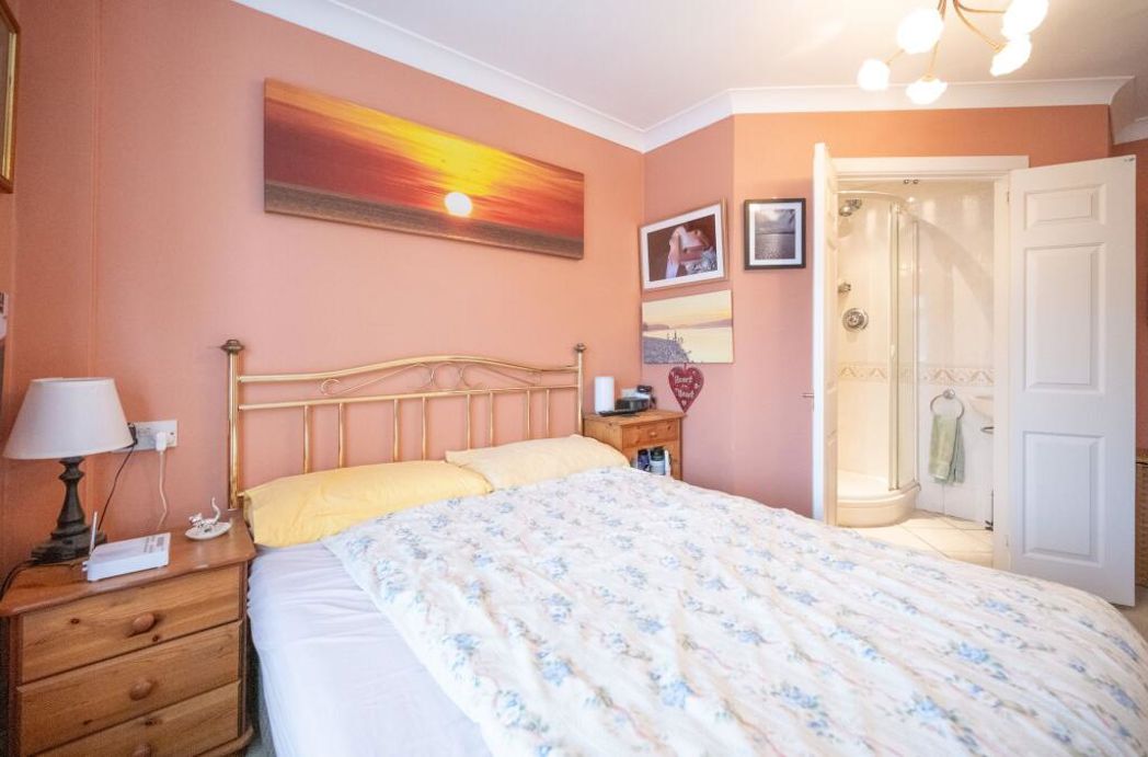 Property image 23 of 30