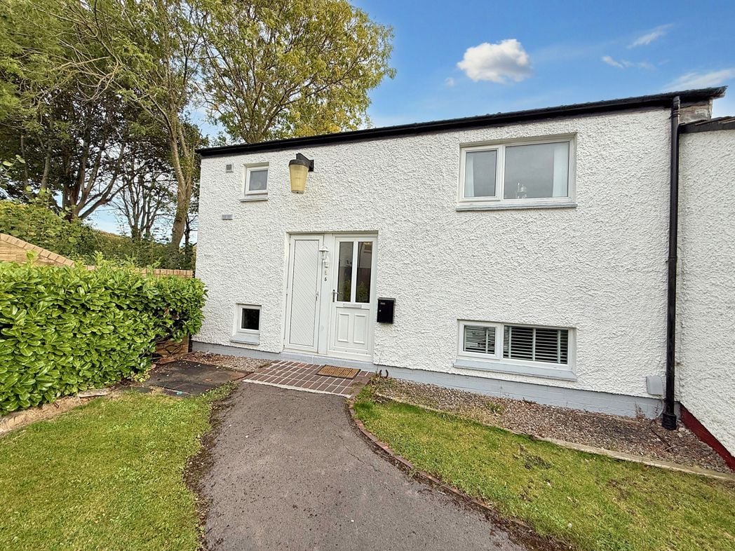 Property image 1 of 12