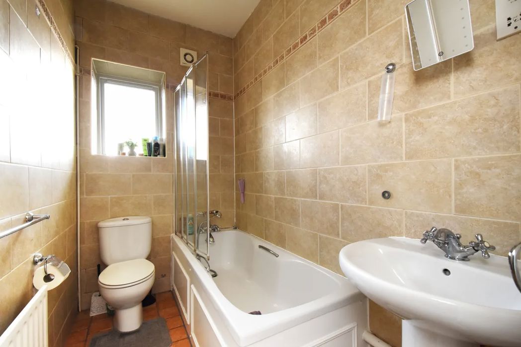 Property image 6 of 6