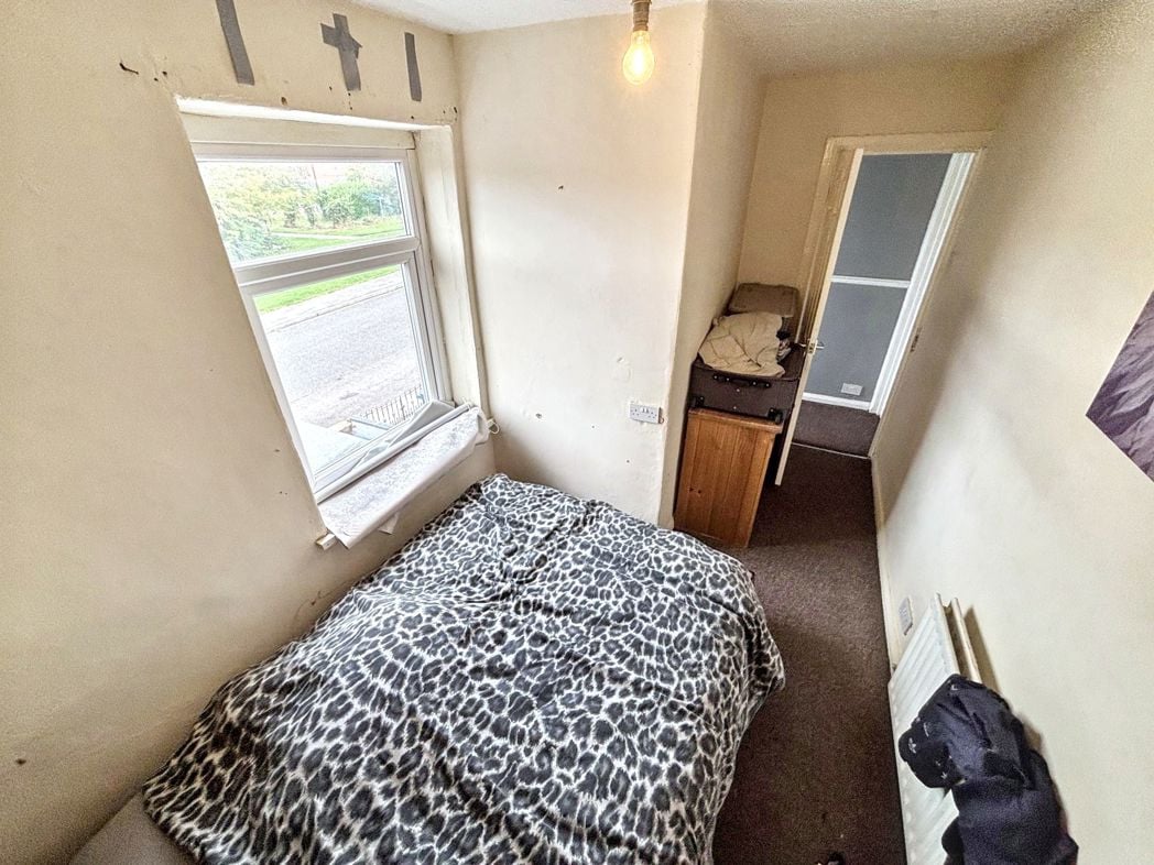 Property image 10 of 12