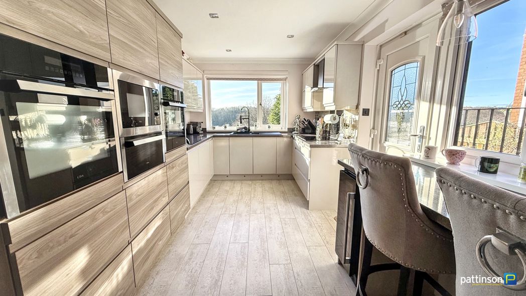 Property image 3 of 50