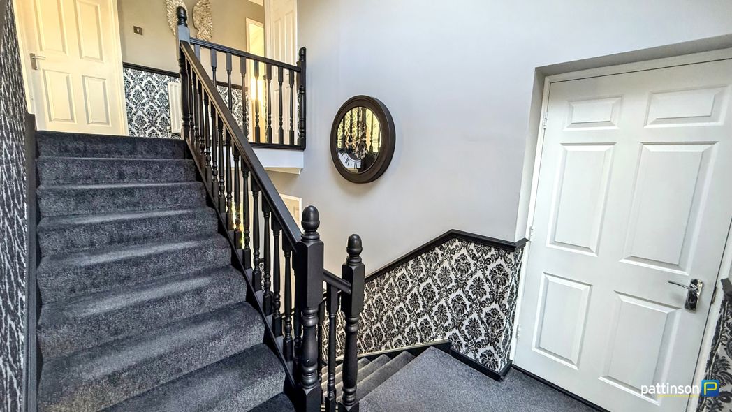 Property image 6 of 50