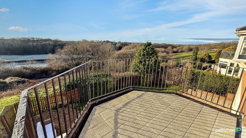Property image 25 of 50
