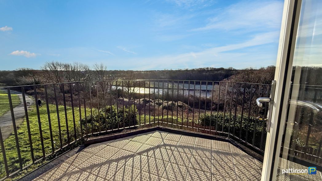 Property image 24 of 50