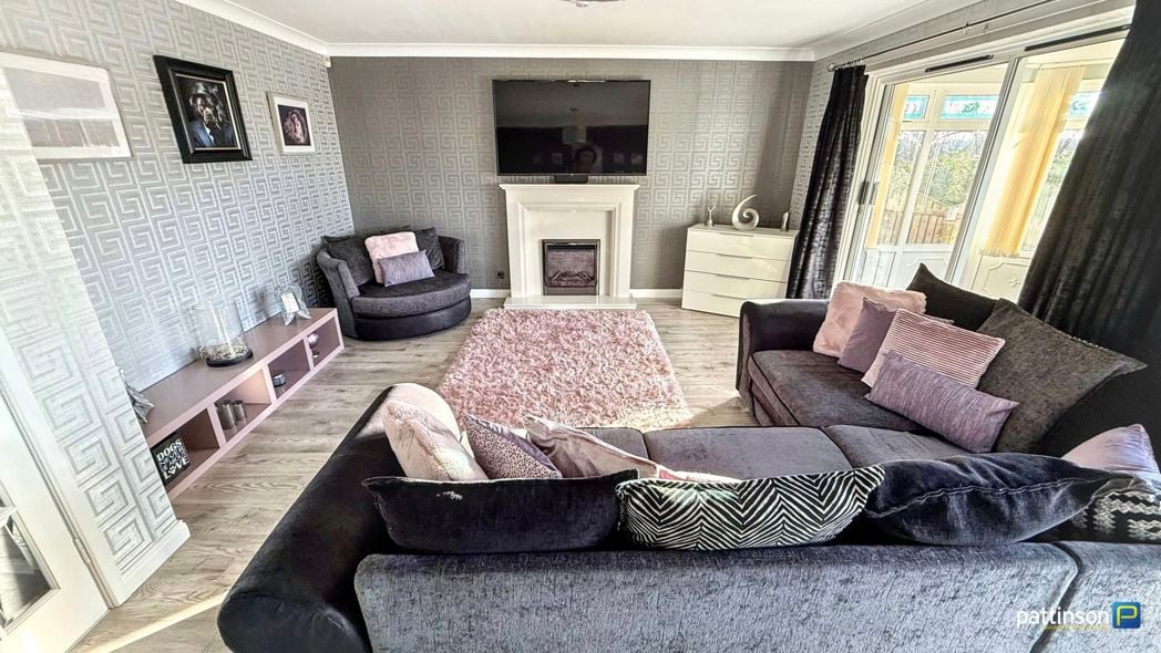 Property image 11 of 50