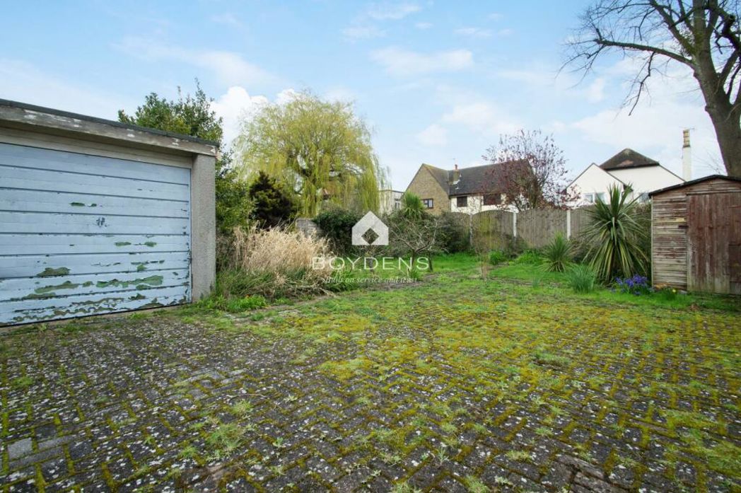 Property image 10 of 10