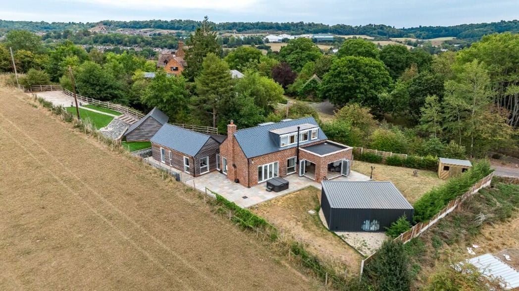 Property image 1 of 17