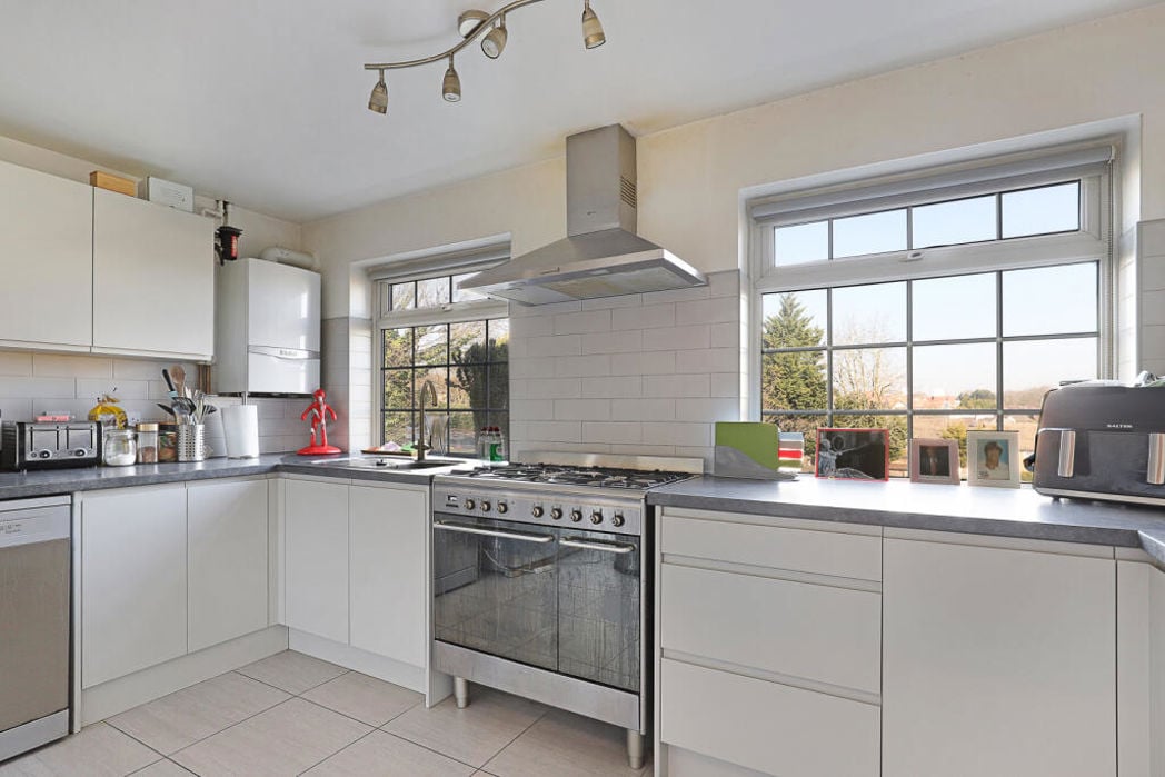 53, Buckhurst Hill, Essex, IG9 5PA