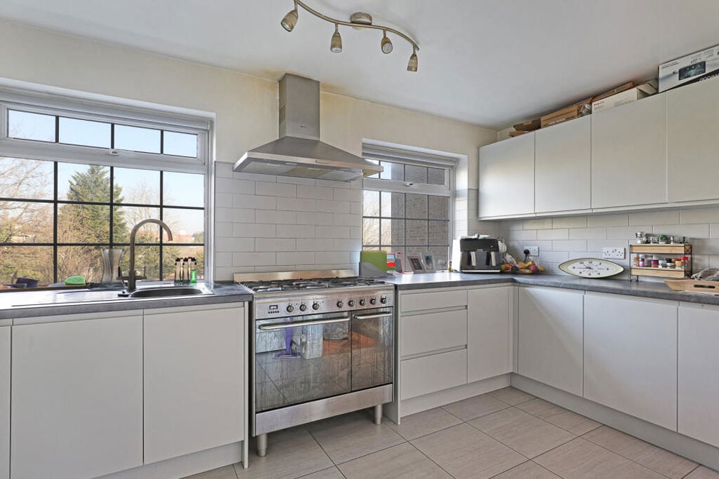 53, Buckhurst Hill, Essex, IG9 5PA