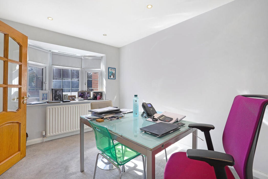 53, Buckhurst Hill, Essex, IG9 5PA