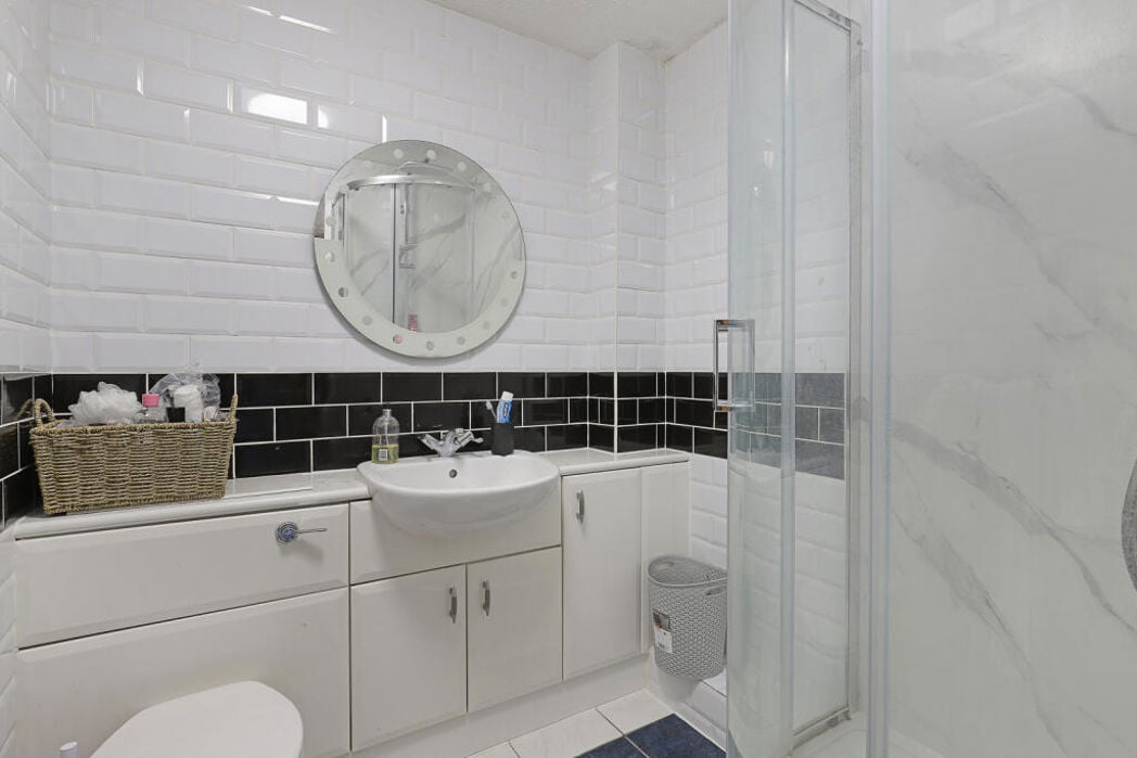 53, Buckhurst Hill, Essex, IG9 5PA