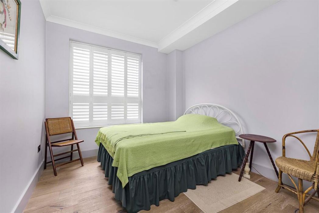 Property image 18 of 22