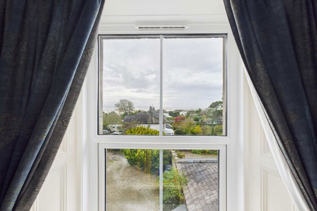 Flat 11 Abbotsford House, Grange-Over-Sands, Cumbria, LA11 7AP