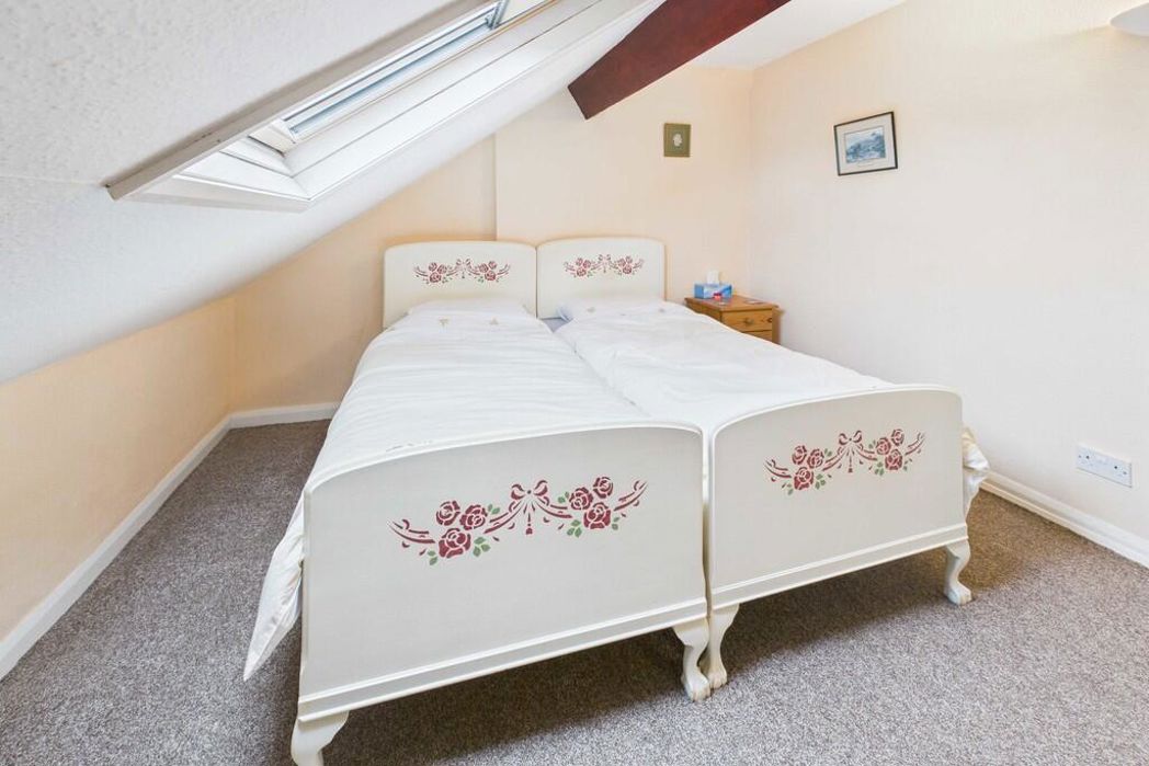 Flat 11 Abbotsford House, Grange-Over-Sands, Cumbria, LA11 7AP