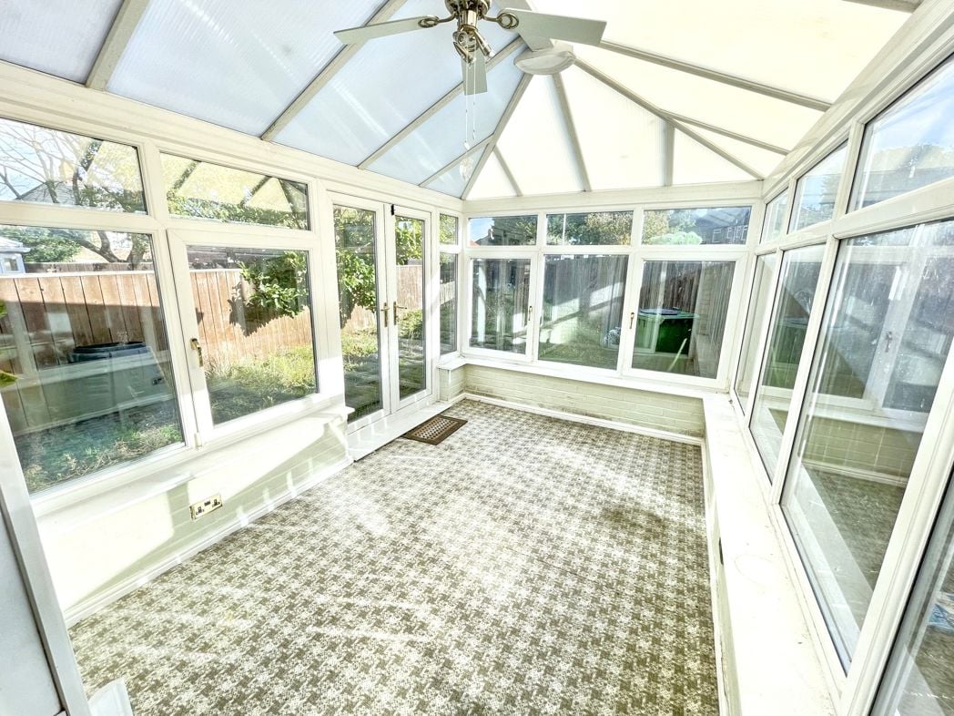 Property image 10 of 12