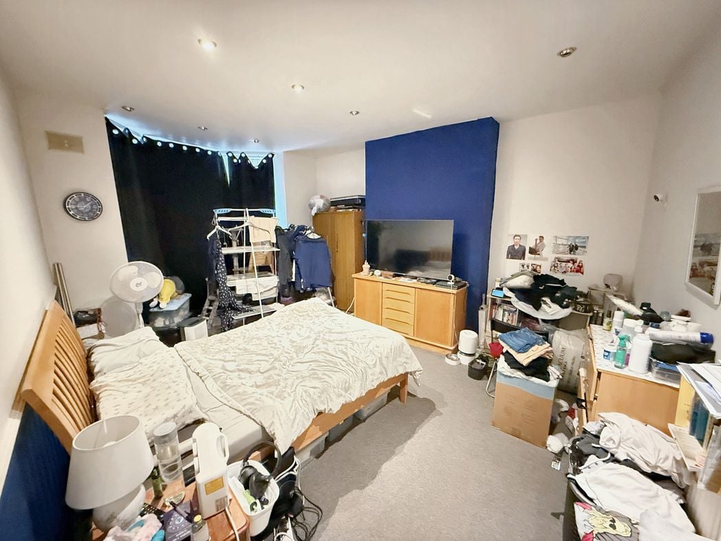 Property image 4 of 7