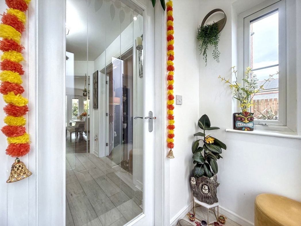 Property image 5 of 21