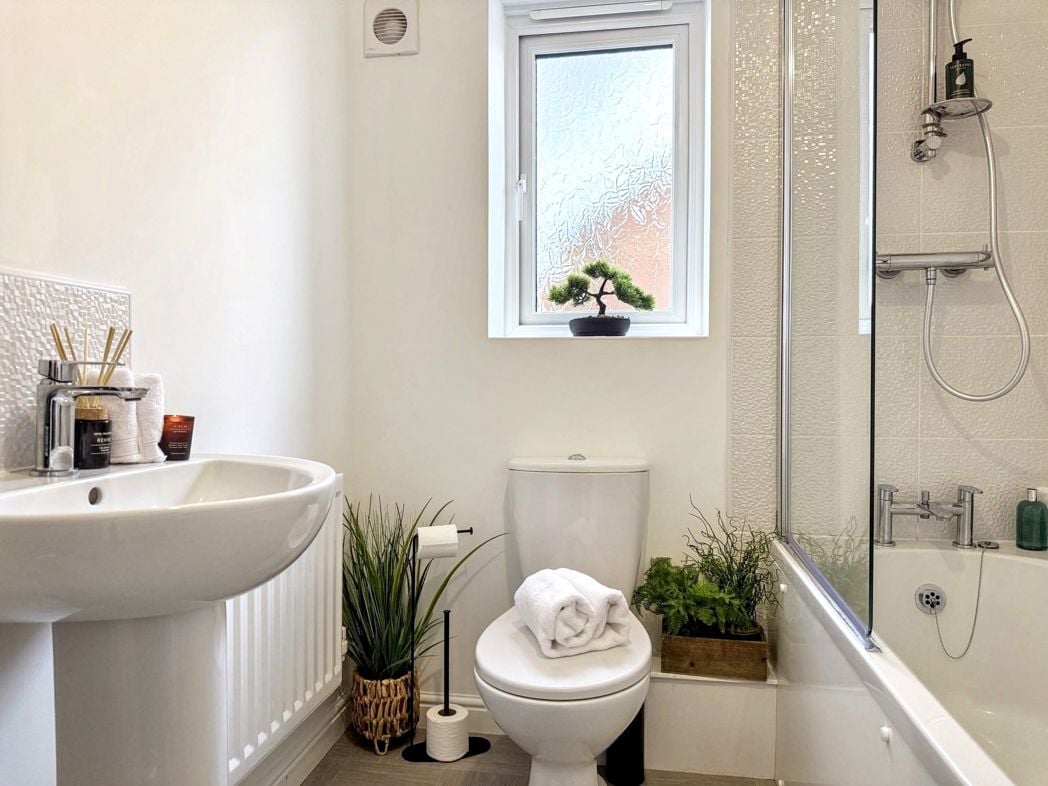 Property image 24 of 30